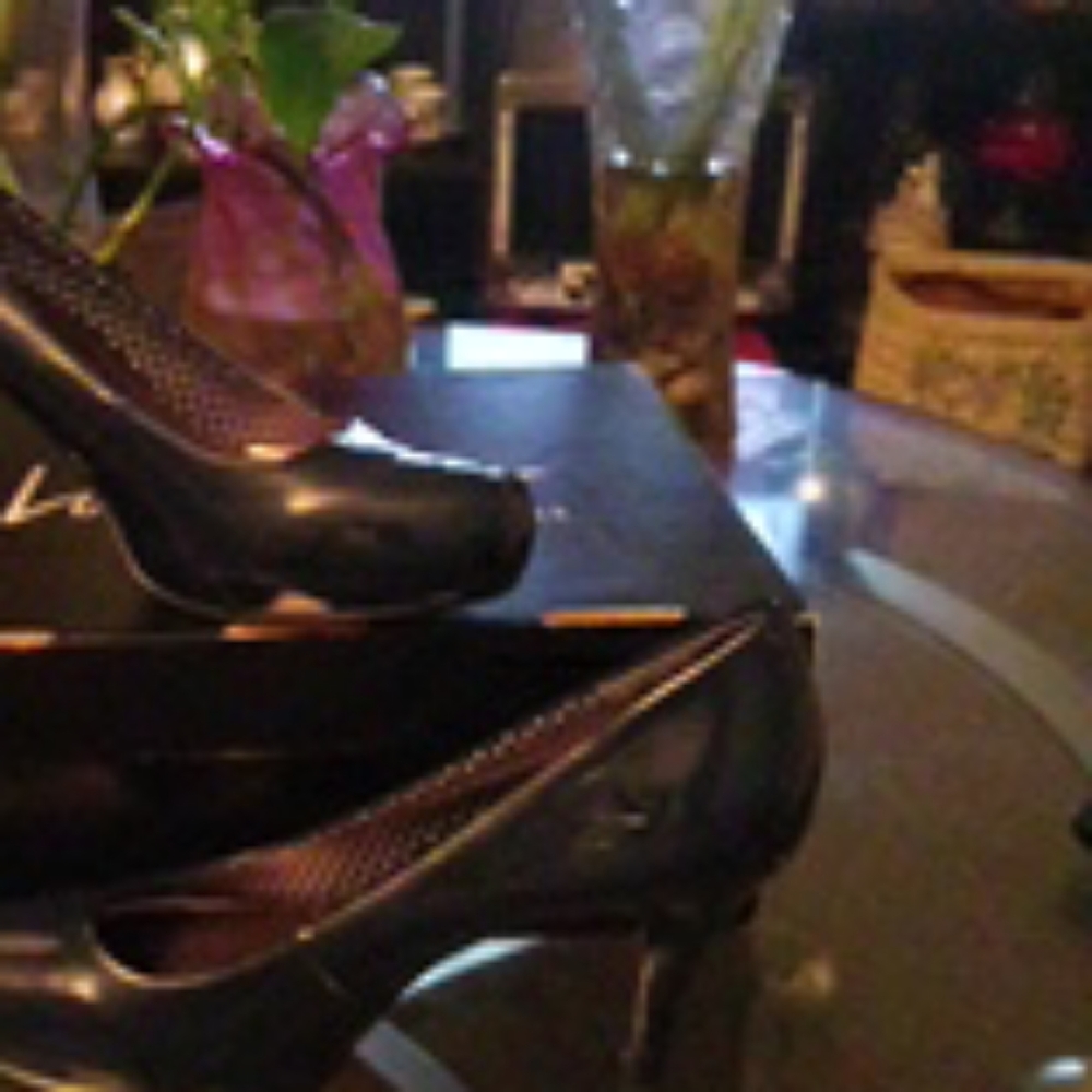 Shoes - Picture 2 of 2
